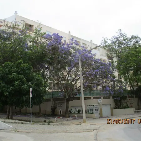 Edificio Caravela C